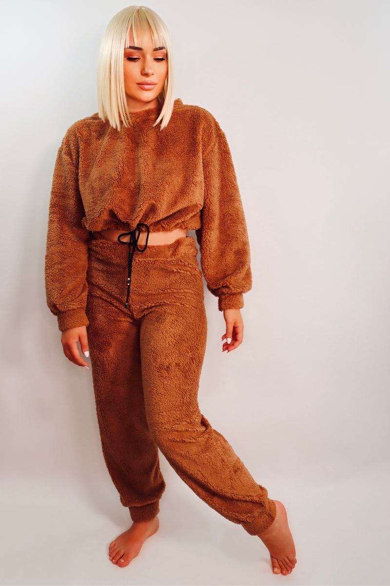 Angie’s Cozy Teddy Lounge Joggers Set (Brown)